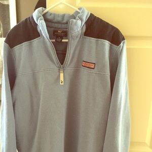 Blue vineyard vines pull over